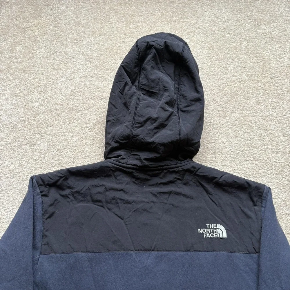 The North‎ Face Jacket Mens Medium Navy Black Hooded Zip Snap Fleece Pockets